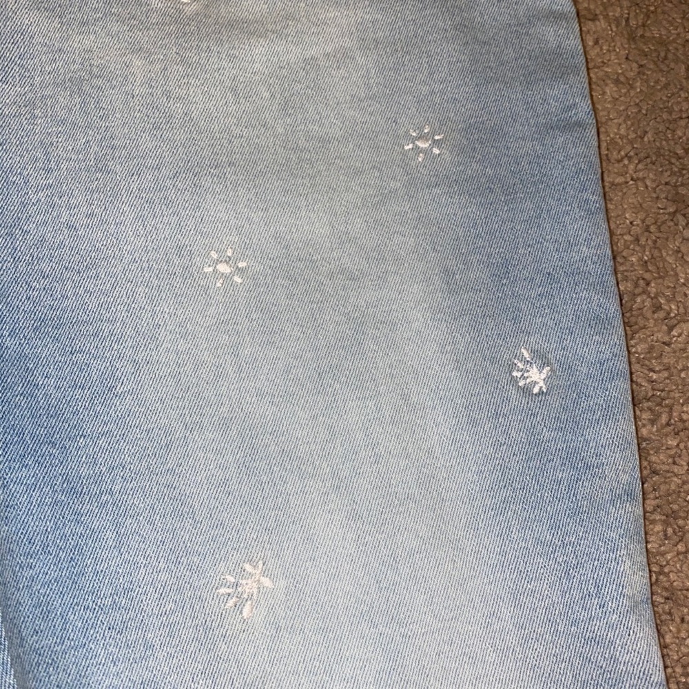 Jeans - Picture 2 of 4